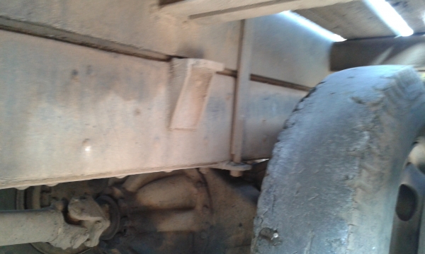 ขายรหางลากเทรนเลอร์  เลขตัวถัง FN215K  เลขเครื่องยนต์ 6D15 ทะเบียนพร้อมโอน