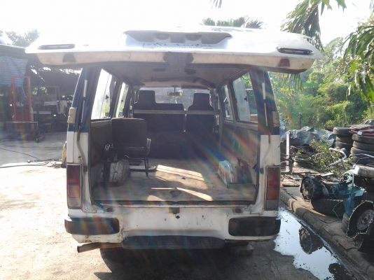 ฝากขายรถตู้อีซูซุบัดดี้เครื่องดีเซล 2800cc 4jb1 ปี94 ฝากขายรถตู้อีซูซุบัดดี้เครื่องดีเซล 2800cc 4jb1 ปี94