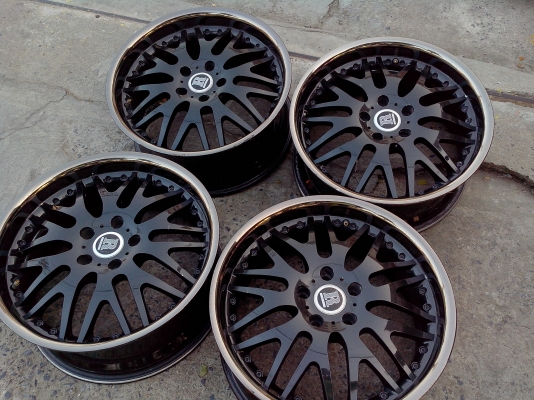 ขายแม็ก18 5/114.3 สวยเดิม ราคาถูก ไม่คดไม่ดุ้ง et42กว้าง 8นิ้ว ขายแม็ก18 5/114.3 สวยเดิม ราคาถูก ไม่คดไม่ดุ้ง et42กว้าง 8นิ้ว