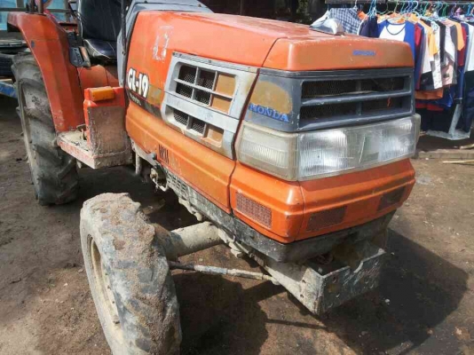 ปัญญาแทรคเตอร์มาแล้ว...จัดมาให้ครับ คูโบต้า GL-19 ตัวเปล่า