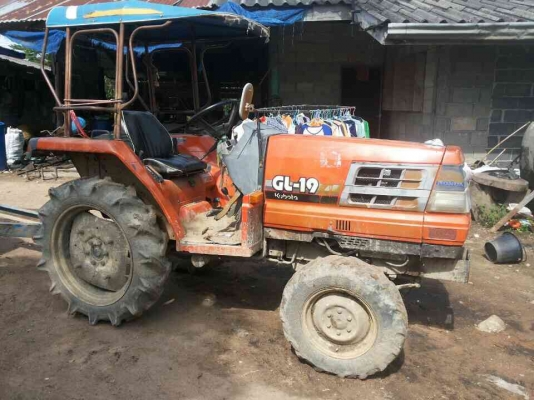 ปัญญาแทรคเตอร์มาแล้ว...จัดมาให้ครับ คูโบต้า GL-19 ตัวเปล่า