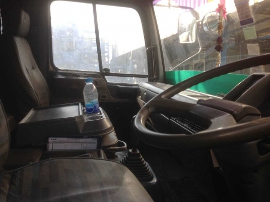 ขายด่วน HINO FF3H PLA 195 แรง ยาว 7.20 ม. ตู้ 10 บาน