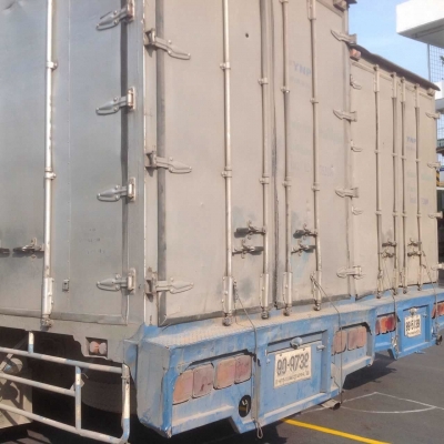 ขายด่วน HINO FF3H PLA 195 แรง ยาว 7.20 ม. ตู้ 10 บาน