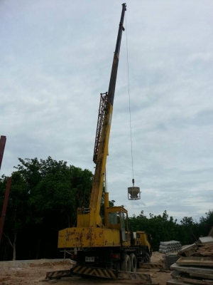 ขายเครน 20 ตัน เอวดี ปั๊มดี พร้อมทะเบียน สภาพพร้อมใช้งาน