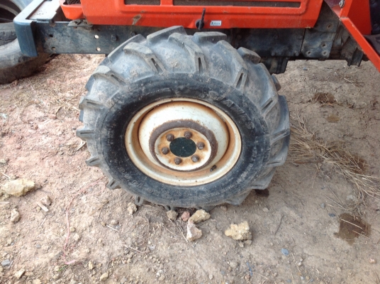 ปัญญาแทรคเตอร์มาแล้ว...จัดมาให้ครับ คูโบต้า L1-185 พร้อมผาน ตามสภาพ