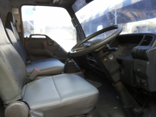 6 ล้อ Izuzu NQR 145 แรงม้า ปี49 6 ล้อ Izuzu NQR 145 แรงม้า ปี49