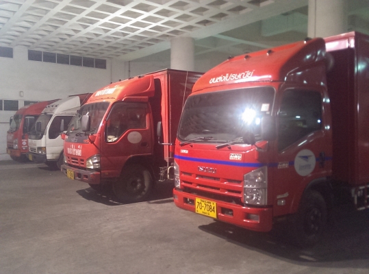 ขายรถ 6 ล้อ ISUZU NQR 175ปี 50 T.082-8991113