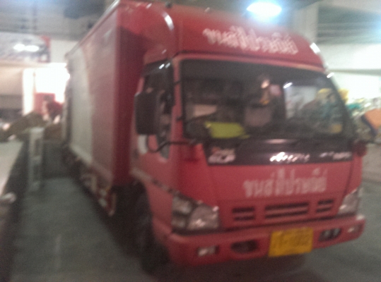 ขายรถ 6 ล้อ ISUZU NQR 175ปี 50 T.082-8991113