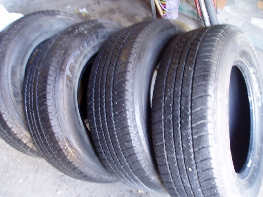 ขายยาง265.65.17.ราคาถูก4เส้นๆละ400บาท