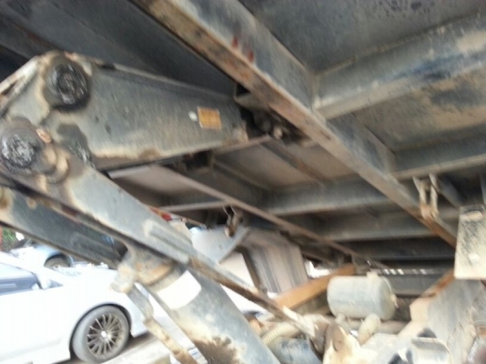 รถอีซูซุ 6 ล้อดั้ม NPR 150 แรงม้า ปี 53  ( ขาย 980,000  บาท. !!  )    ( รถวิ่ง 62,xxx กม. )  สนใจติดต่อ 081 - 6079515