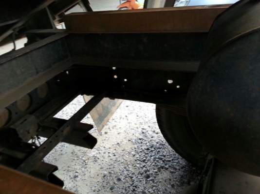 รถอีซูซุ 6 ล้อดั้ม NPR 150 แรงม้า ปี 53  ( ขาย 980,000  บาท. !!  )    ( รถวิ่ง 62,xxx กม. )  สนใจติดต่อ 081 - 6079515