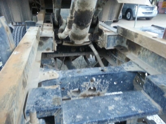 รถอีซูซุ 6 ล้อดั้ม NPR 150 แรงม้า ปี 53  ( ขาย 980,000  บาท. !!  )    ( รถวิ่ง 62,xxx กม. )  สนใจติดต่อ 081 - 6079515