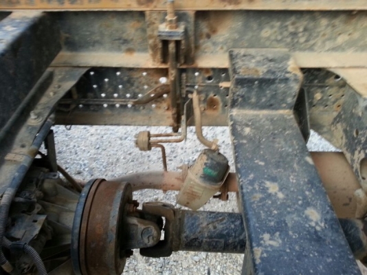 รถอีซูซุ 6 ล้อดั้ม NPR 150 แรงม้า ปี 53  ( ขาย 980,000  บาท. !!  )    ( รถวิ่ง 62,xxx กม. )  สนใจติดต่อ 081 - 6079515