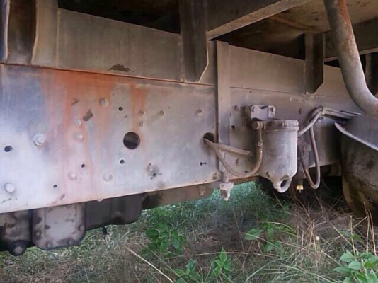 รถฮีโน่ 10 ล้อ รั่ว F17 เปลื่ยนเครื่อง 195 แรงม้า. สนใจติดต่อ 081 - 6079515