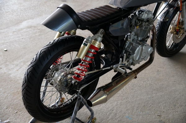 ขาย HONDA JX 110 ทะเบียนพร้อมโอน เอกสารครบ เครื่อง LIFAN 200 CC เอกสาร อินวอย แต่ง คาเฟ่ สวยสวยครับ