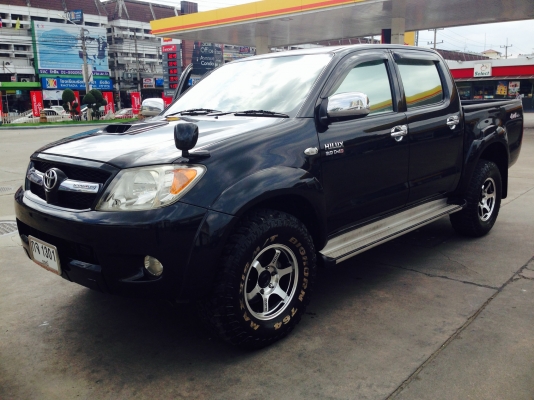 ดำดุ สุดเท่ห์ สไตล์ OFF ROAD วีโก้ 4 WD เกียร์ Auto ตัวท๊อป ออกรถฟรี ไม่ต้องดาวน์ ผ่อนเดือนละ 9,500