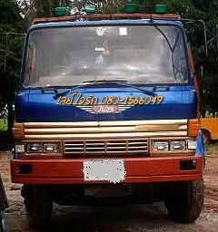 ***ขายแล้วครับขอบคุณ Truck2hand ขาย10ล้อเพลาเดียวท้ายลาดมีหางไฮขึ้นรถเกี่ยวHINO KT925 วางหัวF18 เครื่องHO7C 185HP (ลงเล่มครบ) เครื่องแน่นดี แรง ช่วงล่างเดิม คัสซีดี หางสวยสภาพดี หัวเก๋งสวยคอนโซลครบ พ.พาวเวอร์ เบรคทริฟฟี่ ยางดี10เส้น พร้อมใช้งาน เอกสารครบ