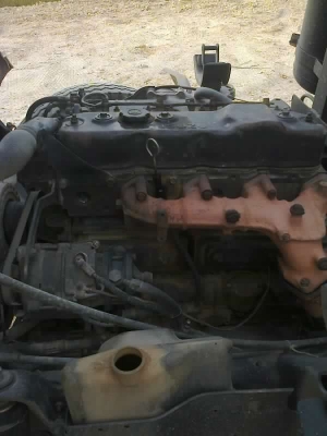 ISUZU NPR  ติดต่อปารวี  0839686255