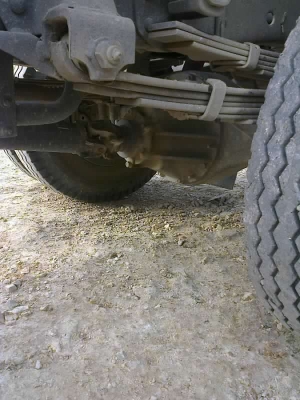 ISUZU NPR  ติดต่อปารวี  0839686255