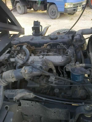 ISUZU NPR  ติดต่อปารวี  0839686255