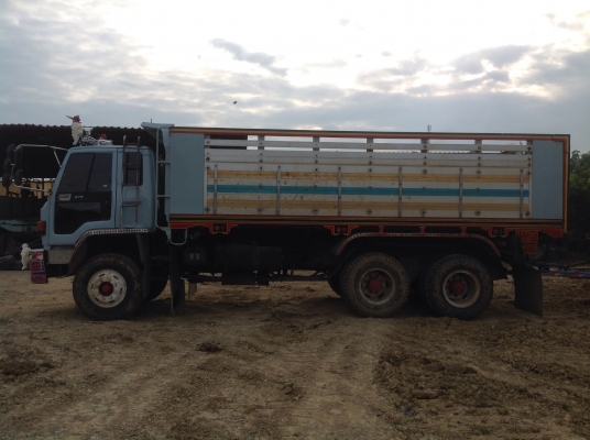 ขาย Isuzu Rocky 240 เทอร์โบ สภาพดี พร้อมใช้งาน รถวิ่งงานอยู่ เจ้าของขายเอง ราคาต่อรองได้