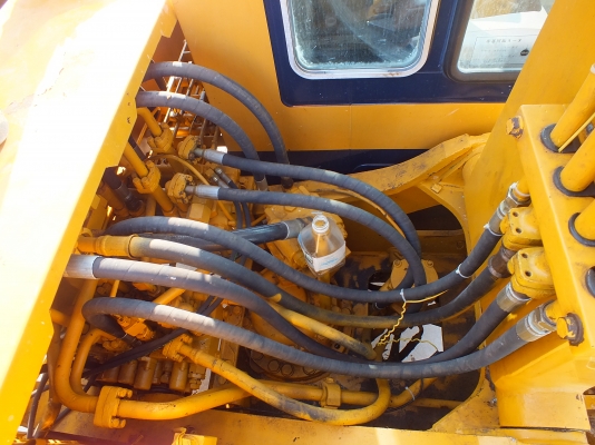 KOMATSU PC120-3  ติดต่อปารวี 0839686255