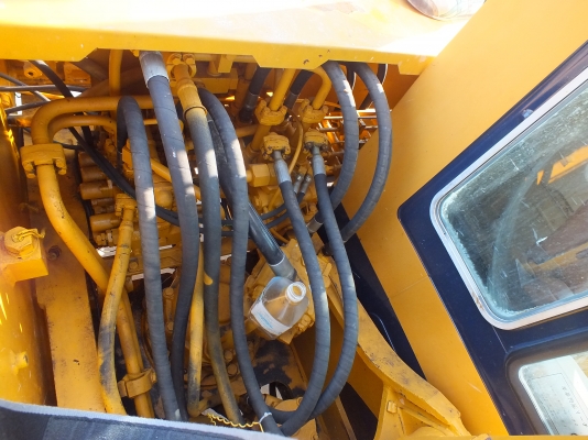 KOMATSU PC120-3  ติดต่อปารวี 0839686255