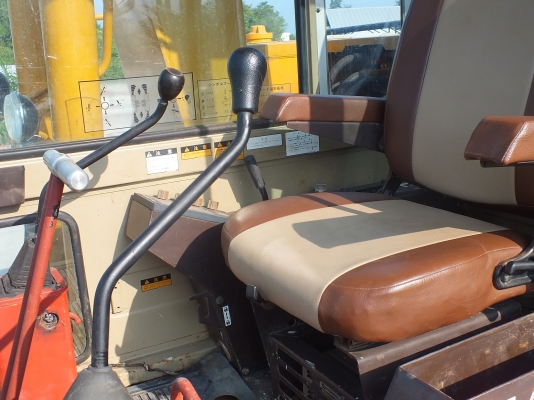 KOMATSU PC120-3  ติดต่อปารวี 0839686255