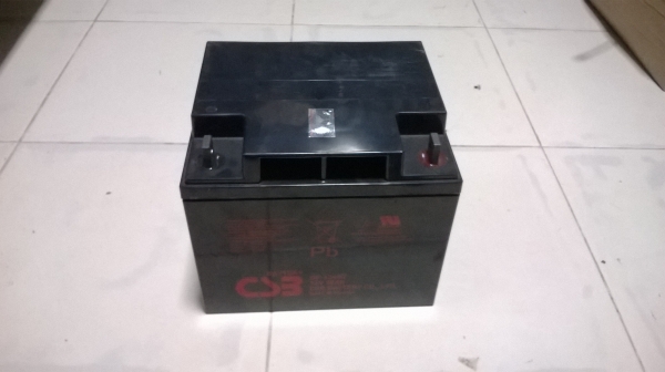 ขายแบตเตอรี่มือสองขนาด 40 Ah ยี่ห้อ CSB ครับ