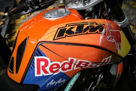 ขายKTM Duke200 รถศูนย์ ทะเบียนพร้อมโอน