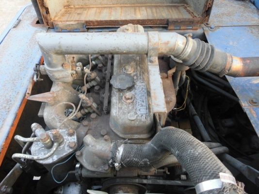 ขายรถแบ็คโค HITACHI 60 -3แทรกใหญ๋ เก่านอกแท้ ช่วงล่างไม่ค่อยใช้งาน 4 พันกว่า ชั่วโมง รับประกันใช้งานได้เลยครับ