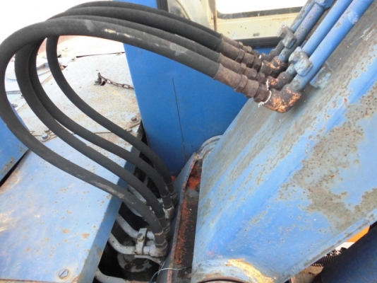 ขายรถแบ็คโค HITACHI 60 -3แทรกใหญ๋ เก่านอกแท้ ช่วงล่างไม่ค่อยใช้งาน 4 พันกว่า ชั่วโมง รับประกันใช้งานได้เลยครับ