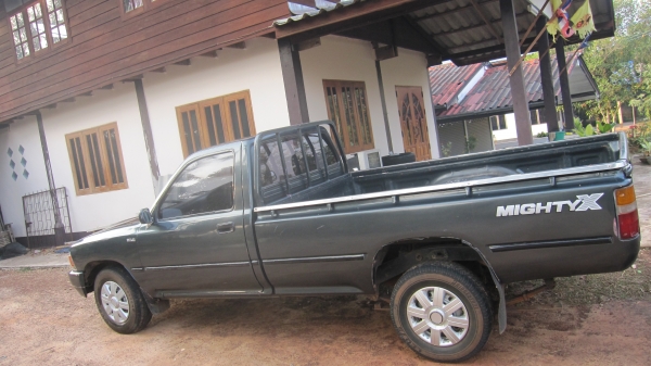 ขายกระบะไมตี้เอ็กหัวเดียวปี34/1991 เครื่องดีแน่นๆไม่ไอไม่จามสภาพพร้อมใช้งาน+เสริมแหนบ+ไม้คาน+แบตเตอร์รี่ลุกใหม่แอร์เย็น+เทปชีดี+ภาษีเต็มขายตุลาคม57+เอกสารพร้อมโอน ราคา95000บาท ต่อรองได้นิดน่อยครับ รถยุอำนาจเจริญครับสนใจมาลองขับดูได้ครับ 080-1696651