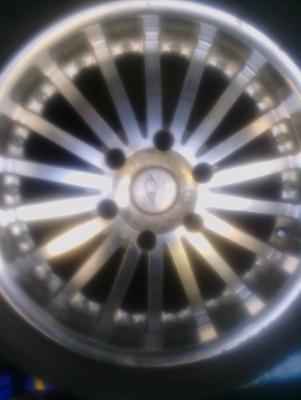 ขายล้อขอบ18ยาง3เดือน4วงครบๆสวยๆ