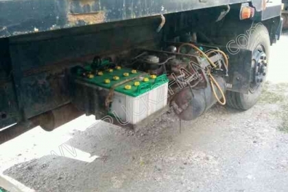 รถบรรทุก 10 ล้อดั๊มพ์ ยี่ห้อ MITSUBISHI รุ่น FUSO