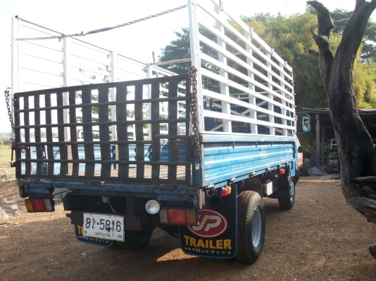 รถบรรทุกมาสด้าพร้อมใช้เครื่อง  100 แรง 13 b โตโยต้าช่วงล่าง  110