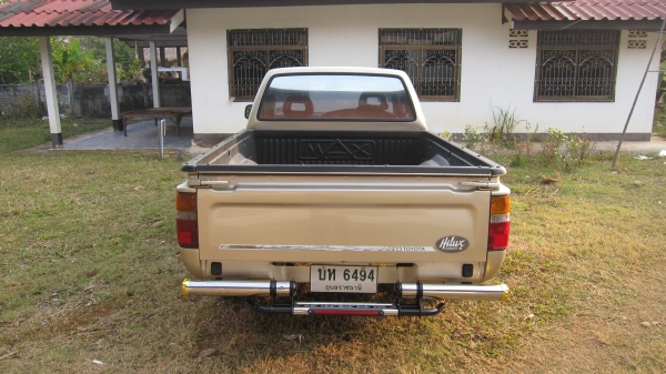 ขายรถกระบะโตโยต้าไมตี้เอ็กปี36/1993 พวงมาลัยพาเวอร์...เครื่องดีแน่นๆไม่ไอไม่จามสภาพพร้อมใช้งาน....เอกสารพร้อมโอน+ภาษีขาดมีนาคม57+สีบอร์นทองสวยๆไร้ตำหนิ+ยางดีทั้ง4เส้น+แอร์เย็น จัด+ชีดี+MP3+แบตเตอร์ี่รี่ใหม่+แม๊กไลเนอน์ใหม่+ล้อแม็ก รถสภาพพร้อมใช้งานครับ...