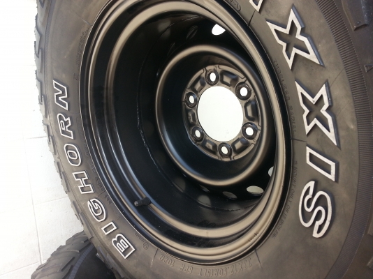 ขายครับสองชุด 33/12.5/15 ปี08  265/75/16 ปี11-12 ดอกสวยตามรูป