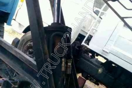 รถบรรทุก 6 ล้อดั๊มพ์ ยี่ห้อ ISUZU รุ่น NPR  115 แรงม้า