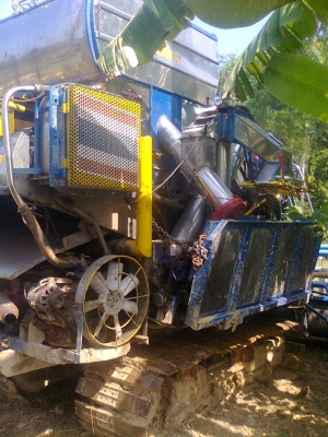 ขายรถเกี่ยวเกษตรช้างน้อยเจ้าพลังอุ้ม1.2ตัน