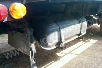 รถบรรทุก 6 ล้อ ยี่ห้อ HINO รุ่นKM779