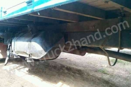 รถบรรทุก 6 ล้อ ยี่ห้อ HINO รุ่นKM779