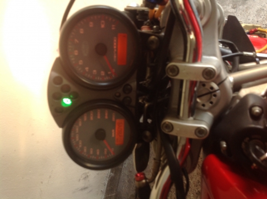 Ducati m900 2002 หัวฉีด 130000 อินวอย Ducati m900 2002 หัวฉีด 130000 อินวอย