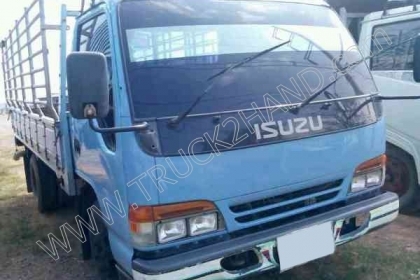 รถบรรทุก 6 ล้อ ยี่ห้อ ISUZU รุ่น NPR 120 แรงม้า