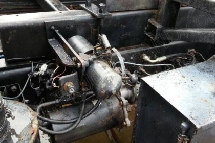 รถบรรทุก 10 ล้อดั๊มพ์ท้องเรือ ยี่ห้อ NISSAN ลงหัว HINO 2 เพลา 225 แรงม้า