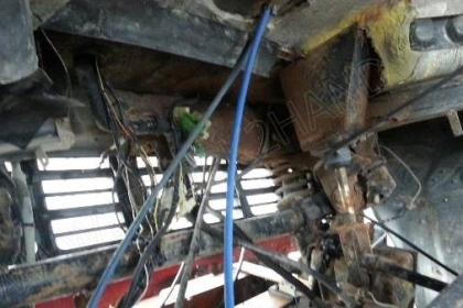 รถบรรทุก 10 ล้อดั๊มพ์ท้องเรือ ยี่ห้อ NISSAN ลงหัว HINO 2 เพลา 225 แรงม้า