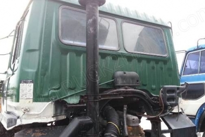 รถบรรทุก 10 ล้อดั๊มพ์ท้องเรือ ยี่ห้อ NISSAN ลงหัว HINO 2 เพลา 225 แรงม้า