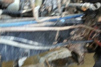 รถบรรทุก 10 ล้อดั๊มพ์ท้องเรือ ยี่ห้อ NISSAN ลงหัว HINO 2 เพลา 225 แรงม้า