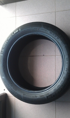 ยางmichelin mxv8 225/50/17 ปี12มี3เส้นถุก