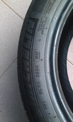 ยางmichelin mxv8 225/50/17 ปี12มี3เส้นถุก